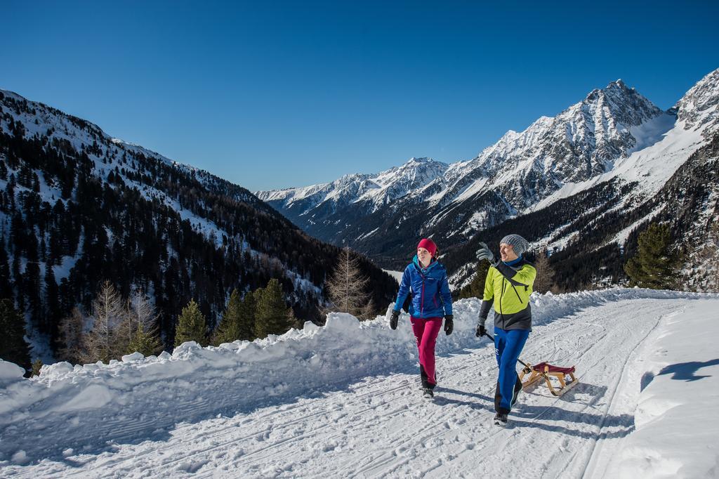 Hotel Bad Salomonsbrunn Anterselva di Mezzo Bagian luar foto